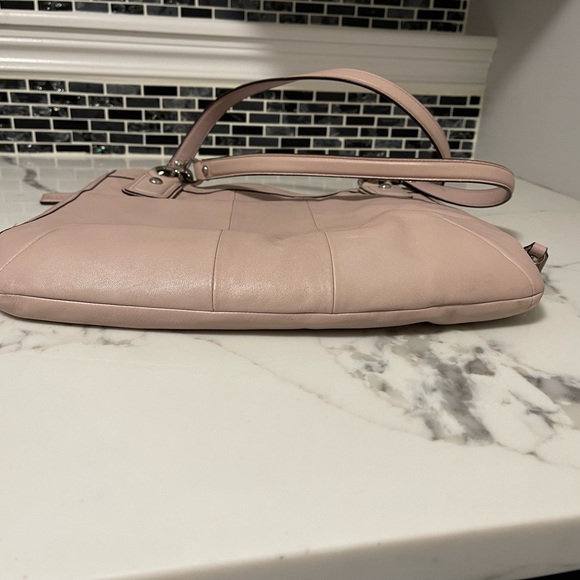 Blush Coach Kristin Leather Zip Purse - Picture 6 of 12